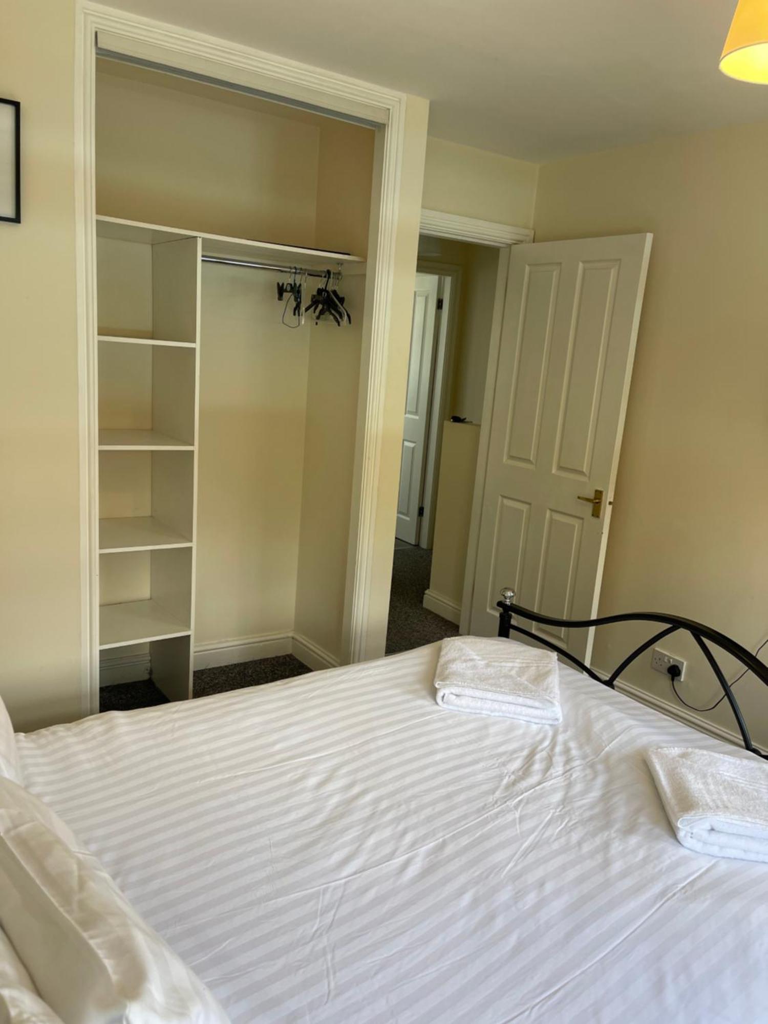 House Number 4 Sleeps Up To 4 With Smart Tvs In Every Room Wellington (Shropshire) Exterior foto